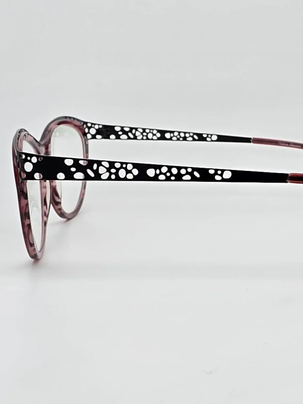 Valerie Spencer 9331 Burgundy Black Cat Eye Eyeglasses Frame w/ Case 52-16-140